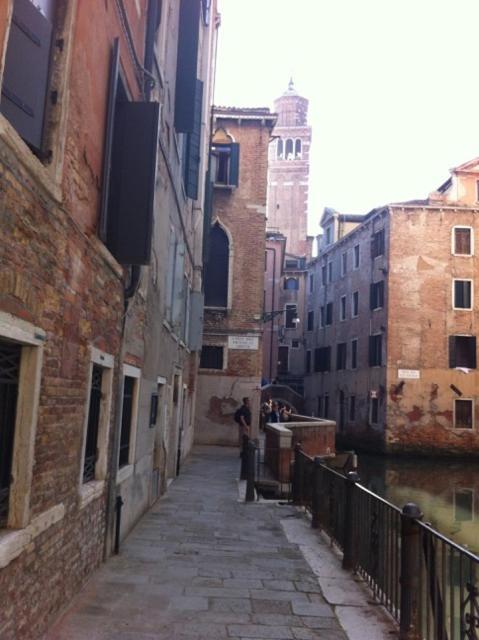 B&B Al Teatro With Canal View ヴェネツィア エクステリア 写真